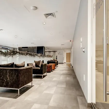 Global Luxury At The Theater District Apartment