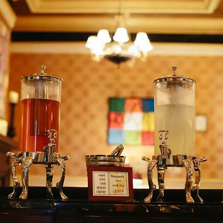 The Lenox Hotel