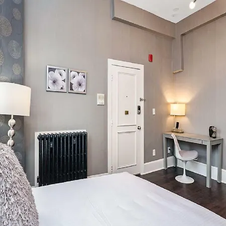 Apartment Bay Village *