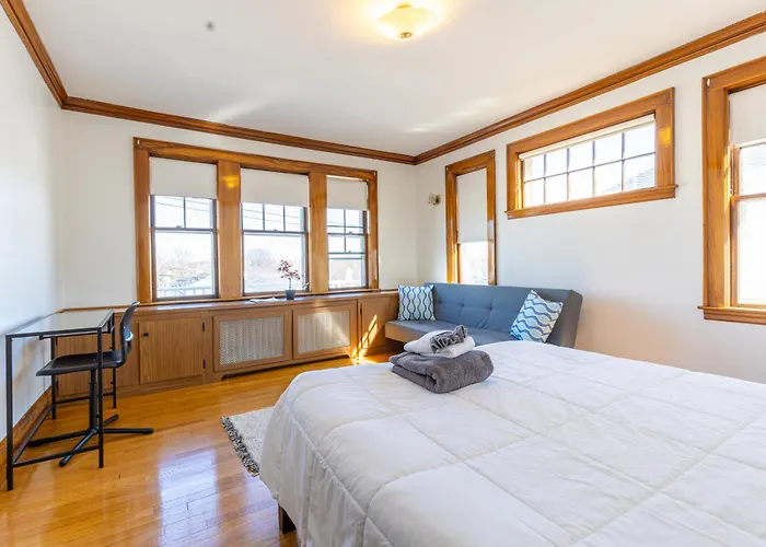Sunny Private Bedroom #5