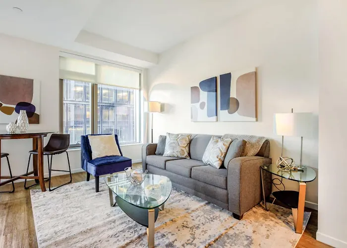Spacious Apt Full Kitchen In Seaport - Alx-603
