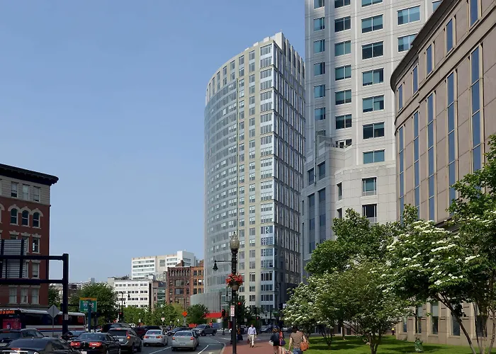 Global Luxury Suites At The Financial District