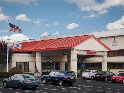 Ramada By Wyndham Hotel Boston