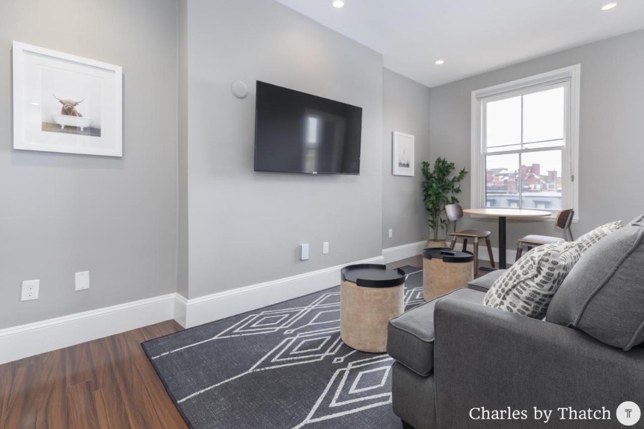 J Miller Flats By Thatch Apart-hotel