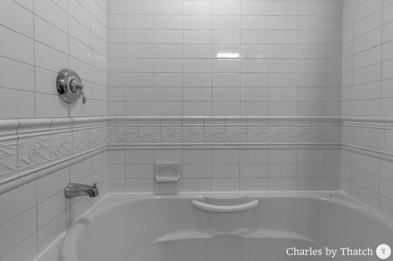 J Miller Flats By Thatch Aparthotel Boston