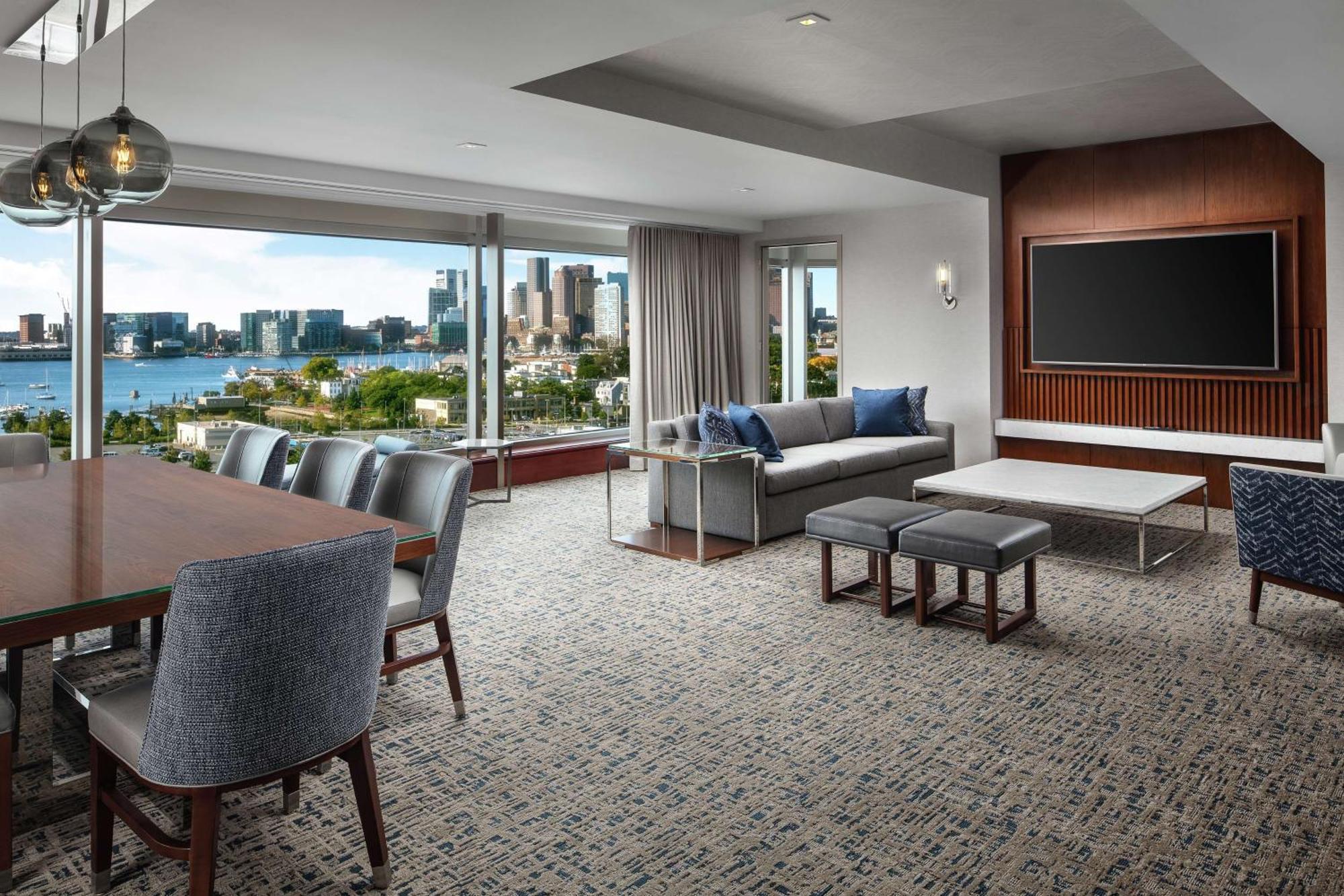Hotel Hilton Logan Airport Boston