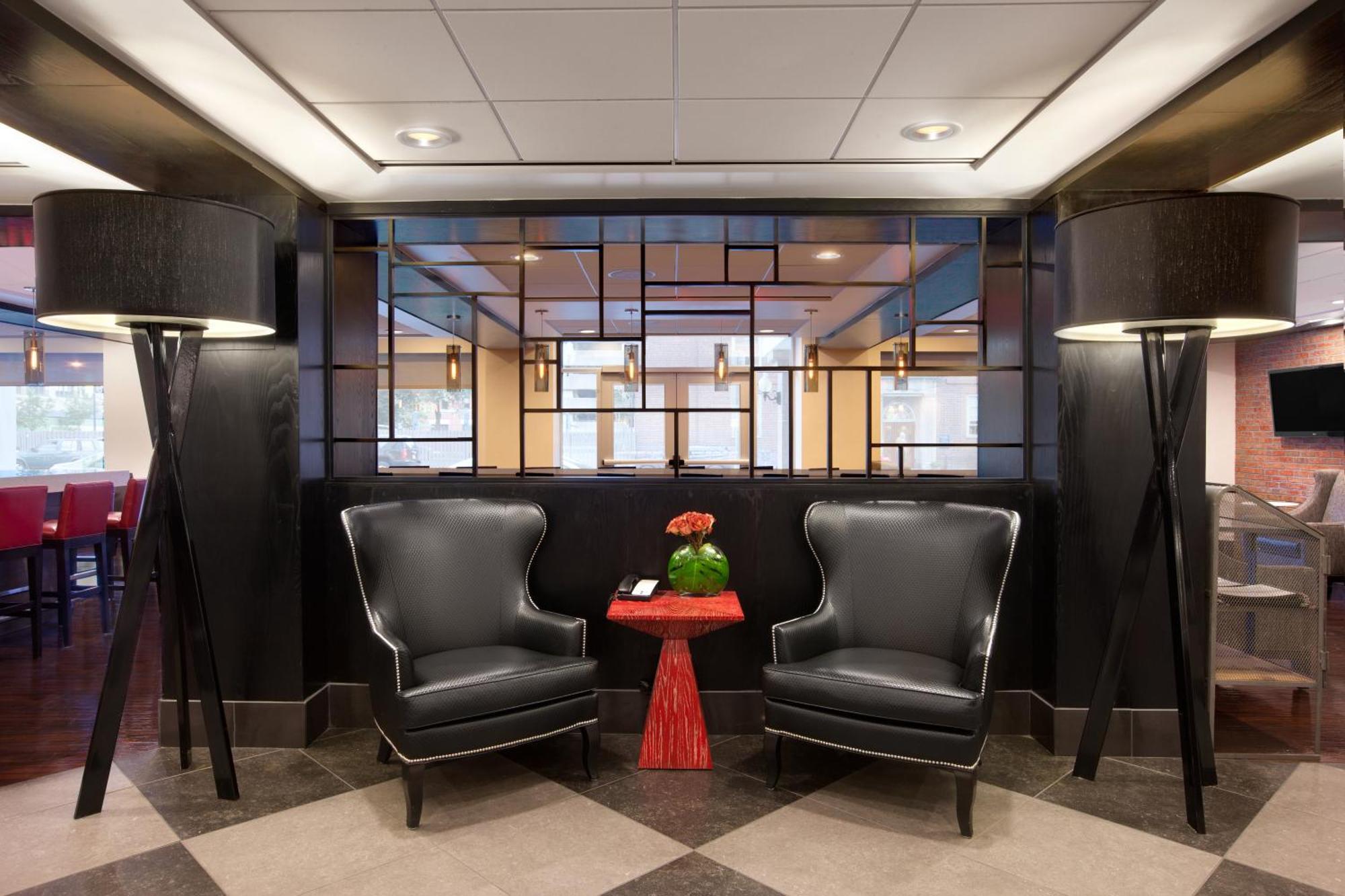 Wyndham Beacon Hill Hotel 4*