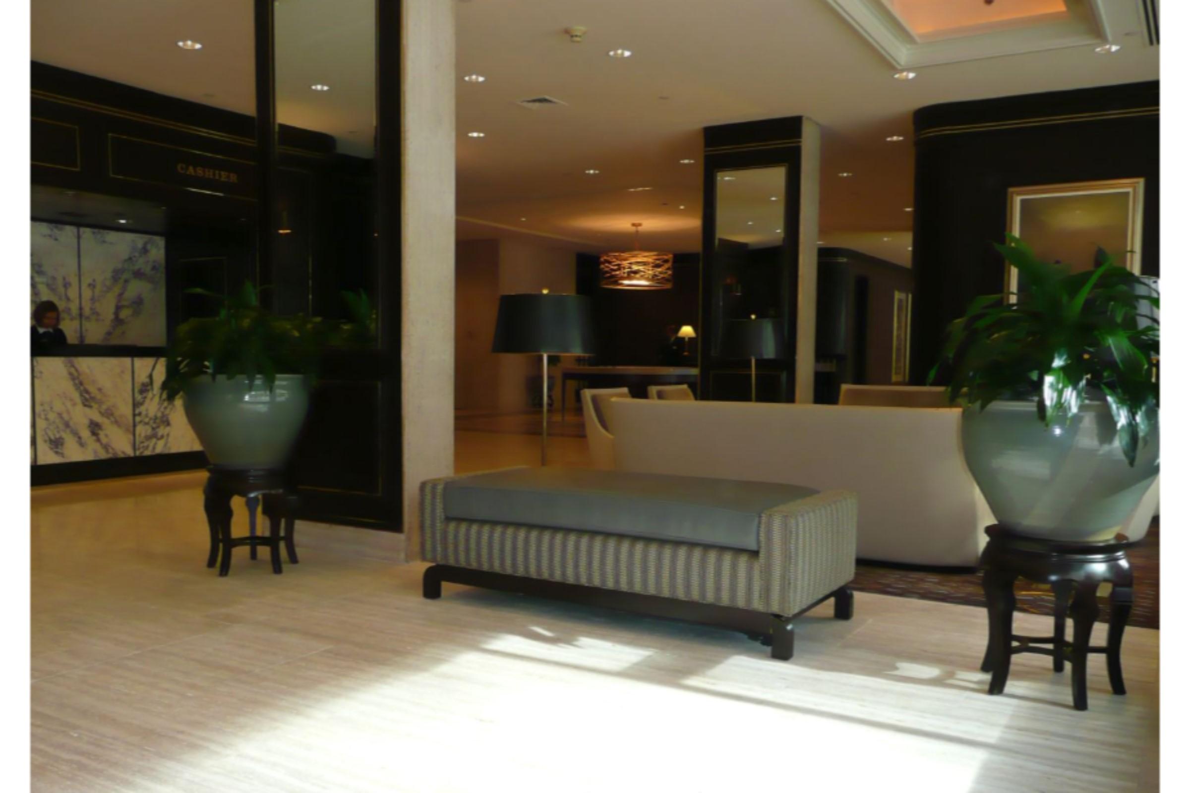 The Colonnade Hotel 4*