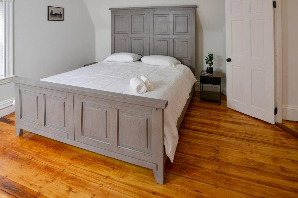 Historical Urban Oasis Holiday home Boston