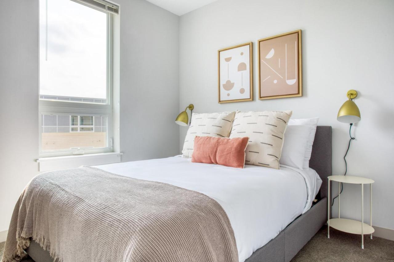 Brighton 1br W Wd Gym Nr T Shops Dining Bos-431 * Boston