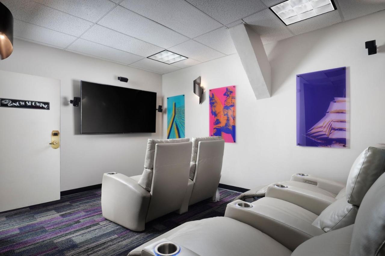 Hotel Marriott Vacation Club At Custom House,   Boston