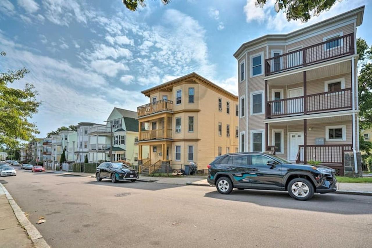 Astonishing 4br Bright *apt With Modern Amenities! Boston