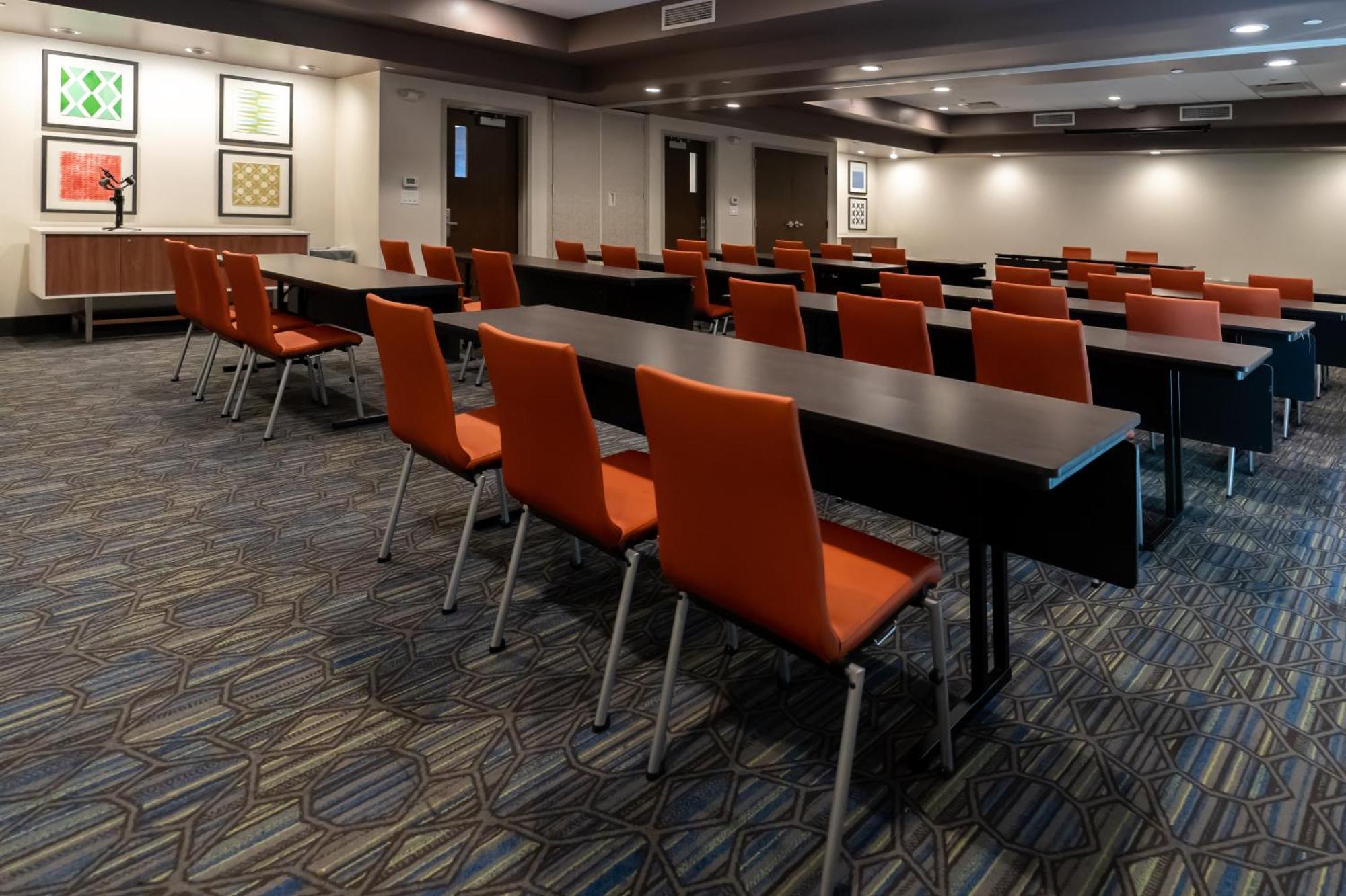 Hotel Express By Ihg