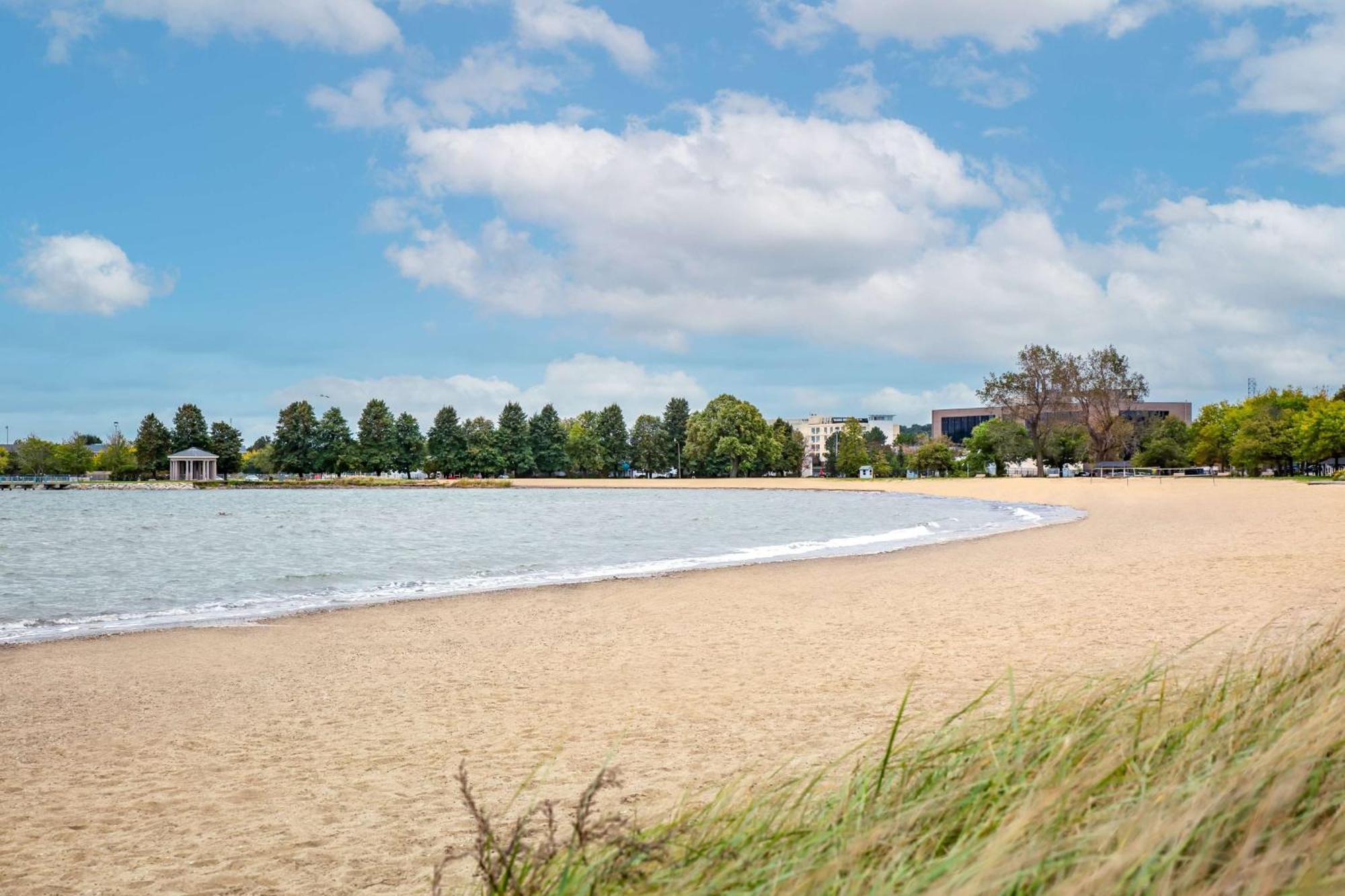 Doubletree By Hilton Bayside Hotel Boston