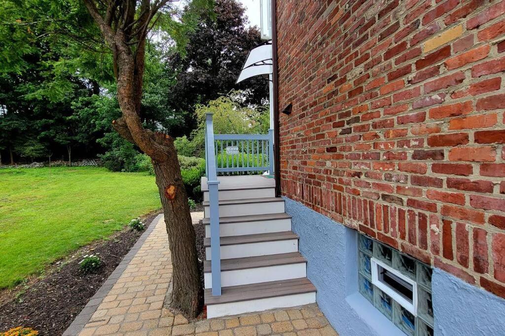 Unique & Peaceful Apartment Boston