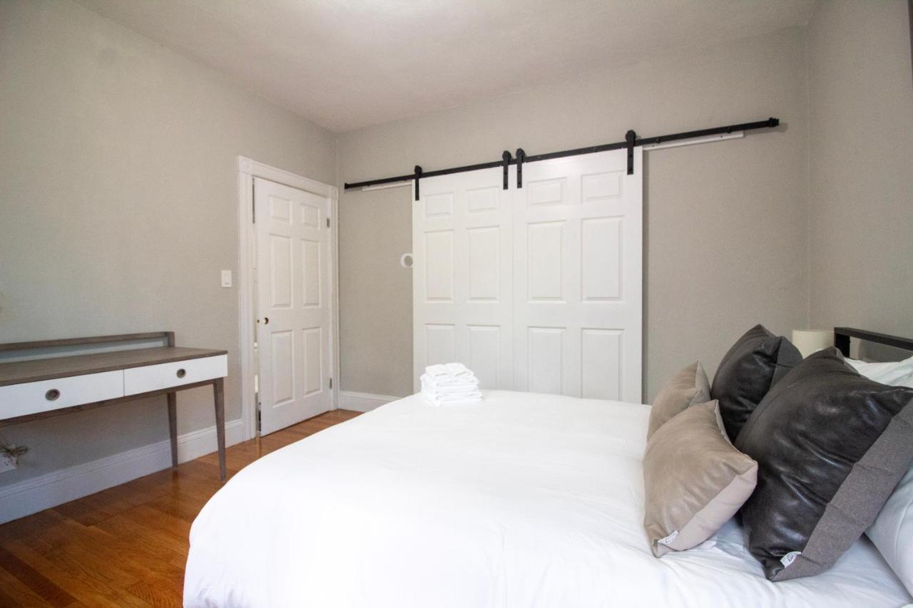 2 Bedroom Close To And Cambridge With Free Parkings Appartement