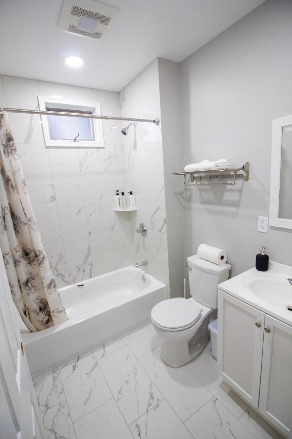 2 Bedroom Close To And Cambridge With Free Parkings *