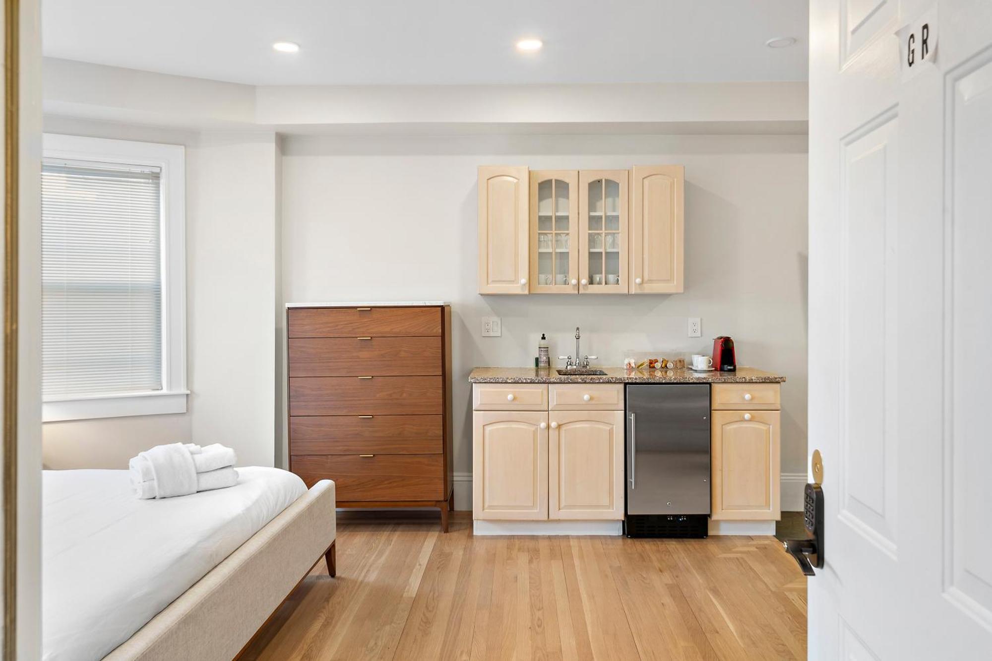 Hotel Charlesgate 4*