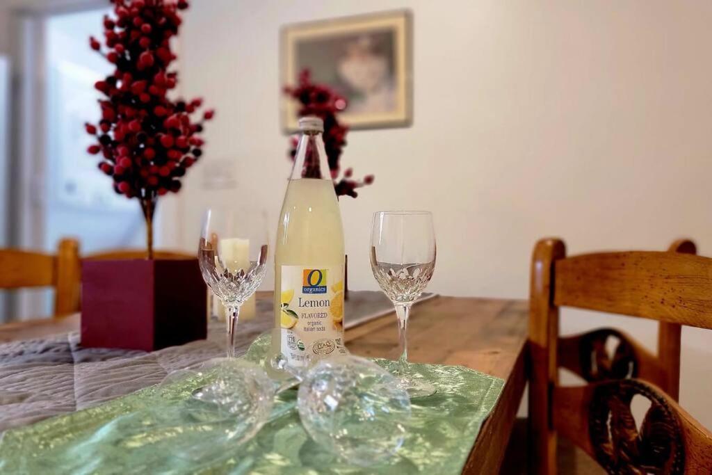 Unique & Peaceful Apartment Boston