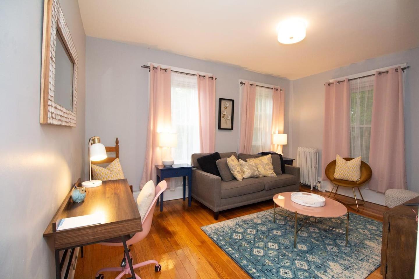 Renovated 1br, Washington Sq, Longwood, Lin