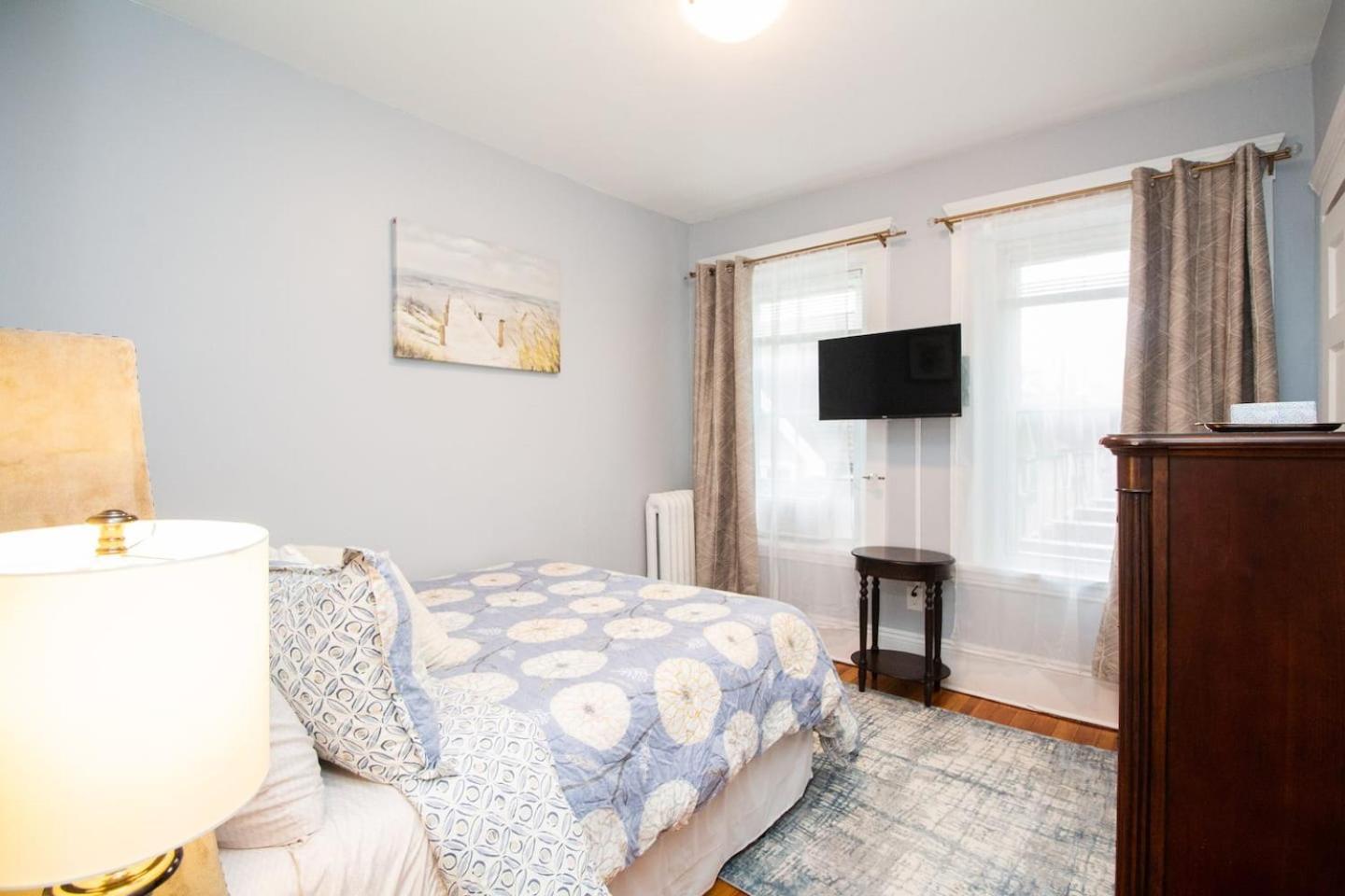 Renovated 1br, Washington Sq, Longwood, Lin Apartment *
