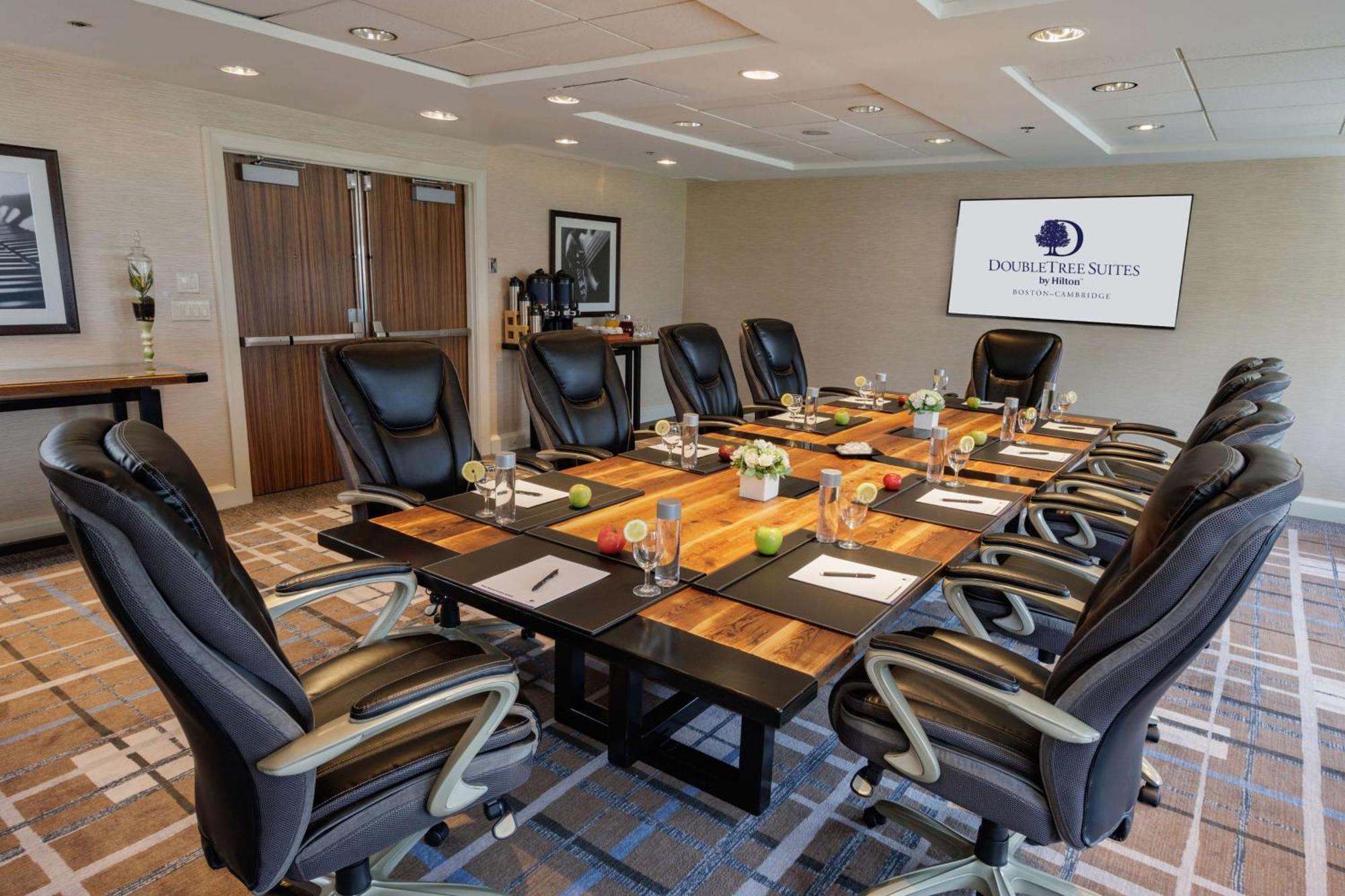 Doubletree By Hilton - Cambridge Hotel