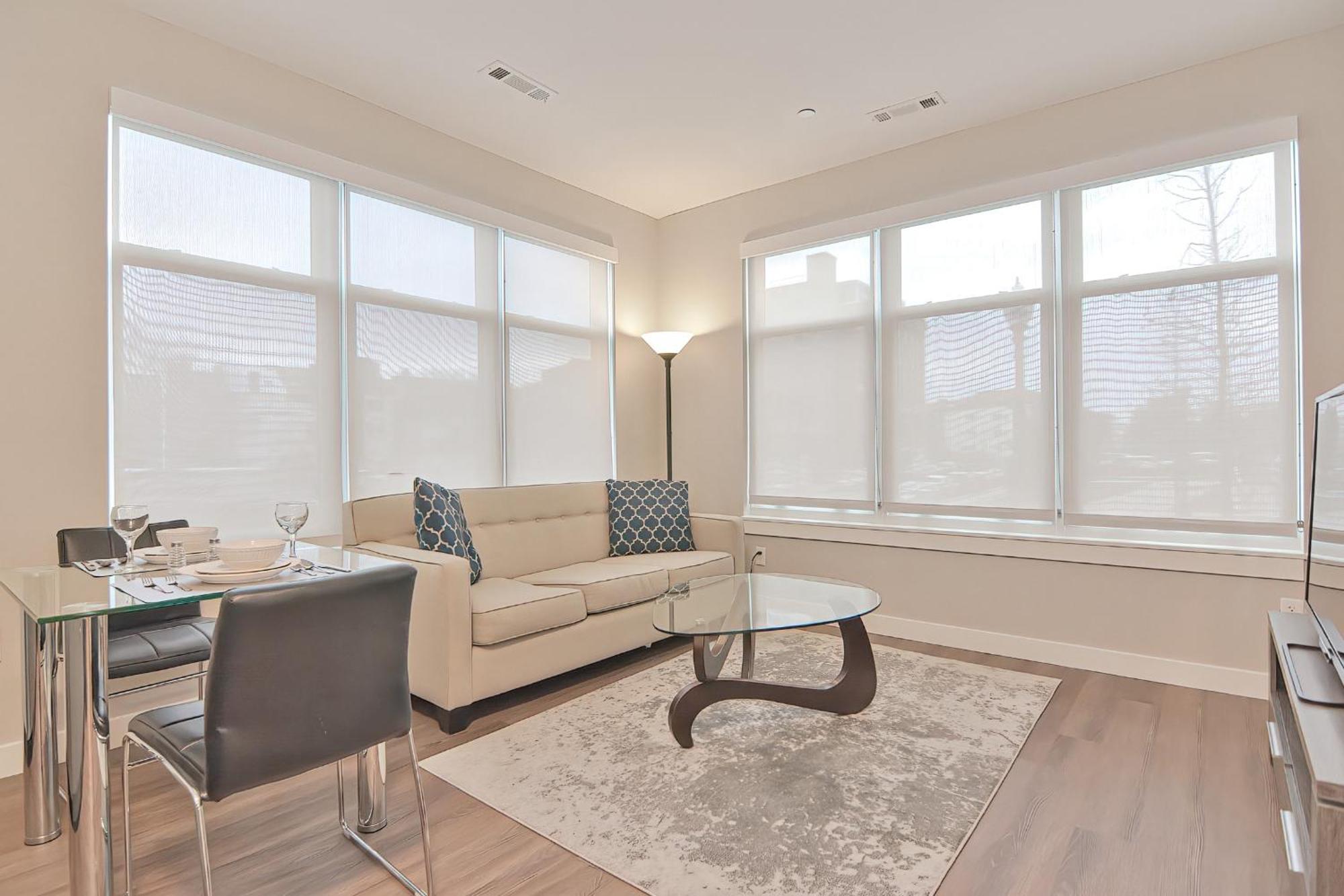 Global Luxury East *