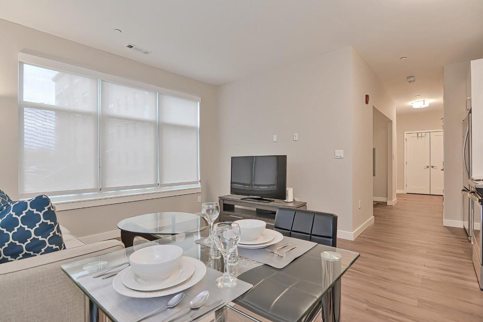 Global Luxury East Apartment Boston