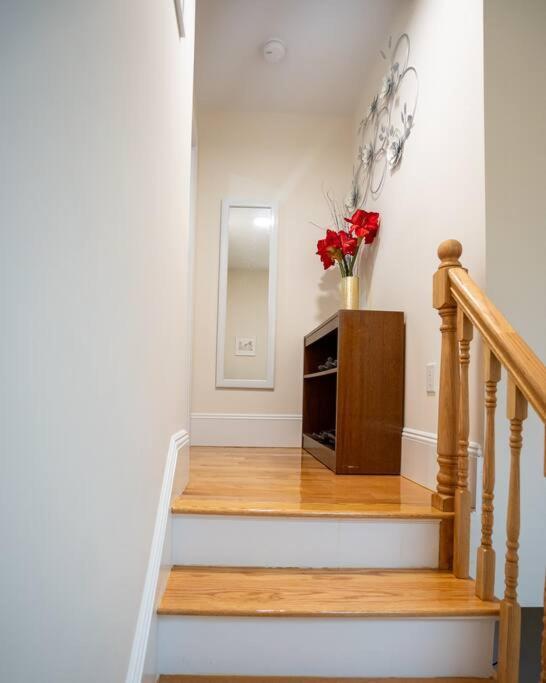 Apartment 80-3 3br - Charming Near Harvard Square Boston