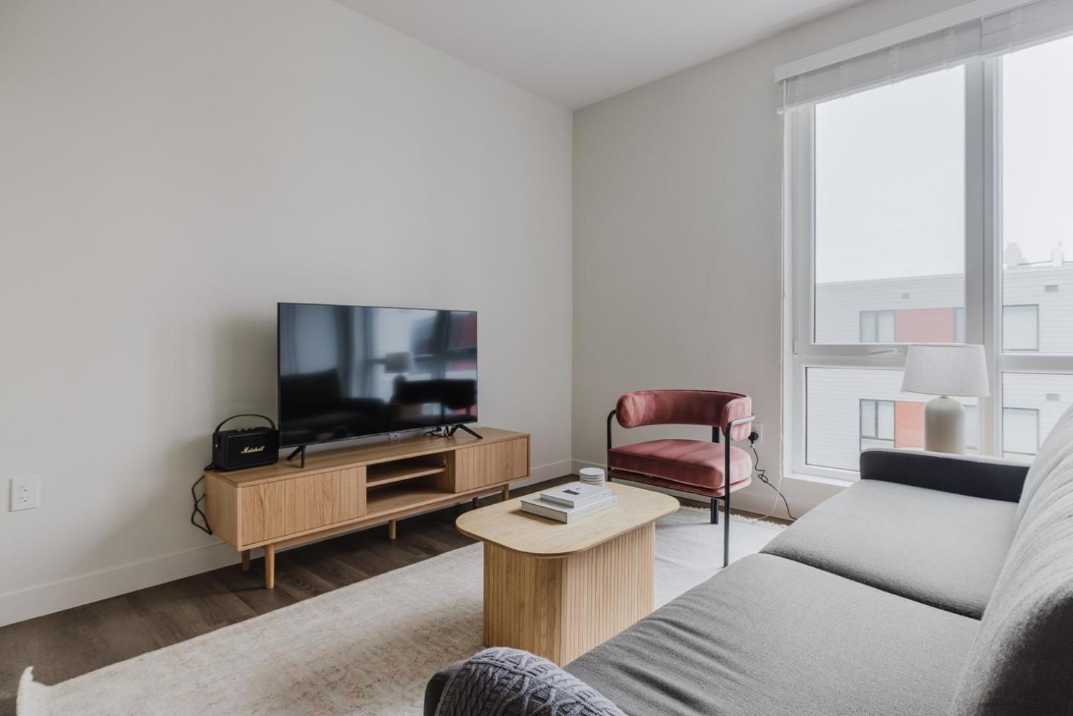 Blueground Revere Gym Pool Wd Lounge Bos-1100 Apartment Boston