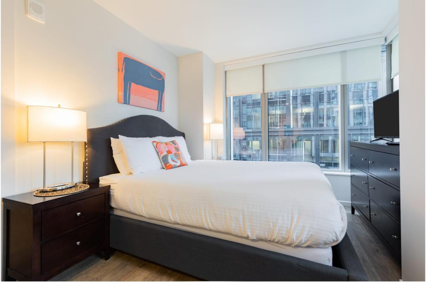Apartment Chic Seaport With Pool Boston