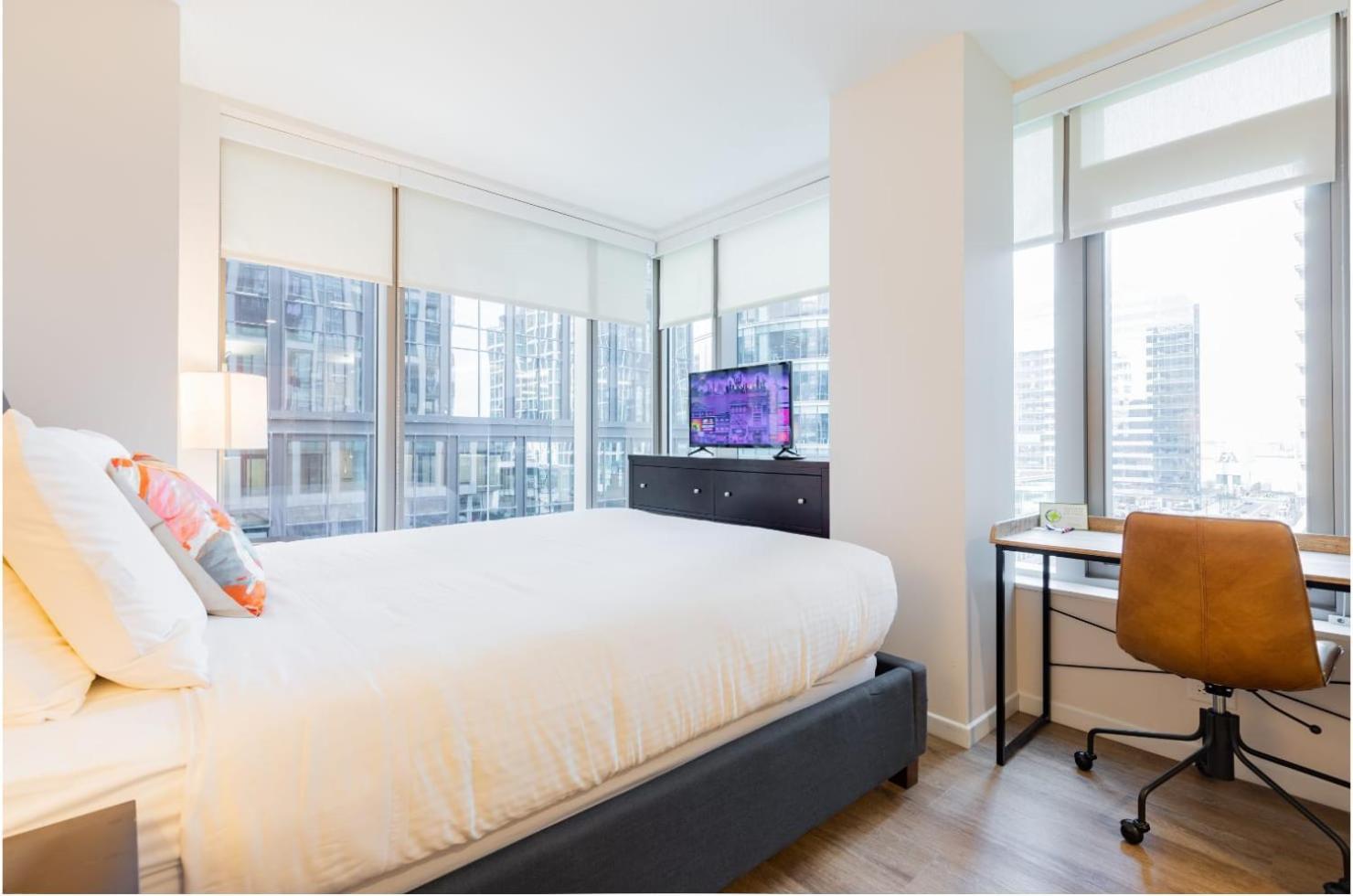 Apartment Chic Seaport With Pool *