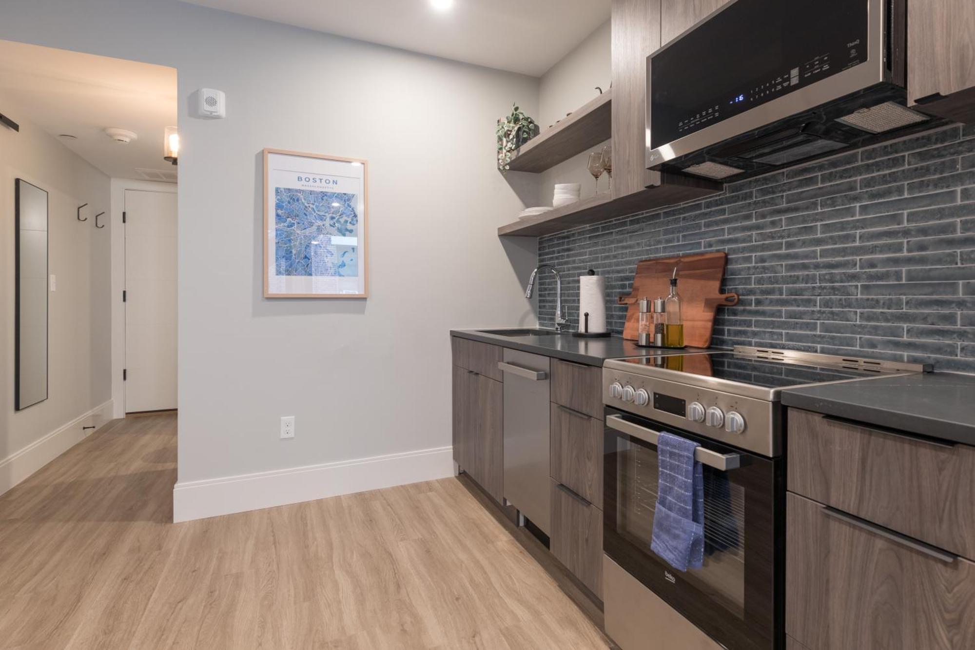 Symphony By Thatch Boston