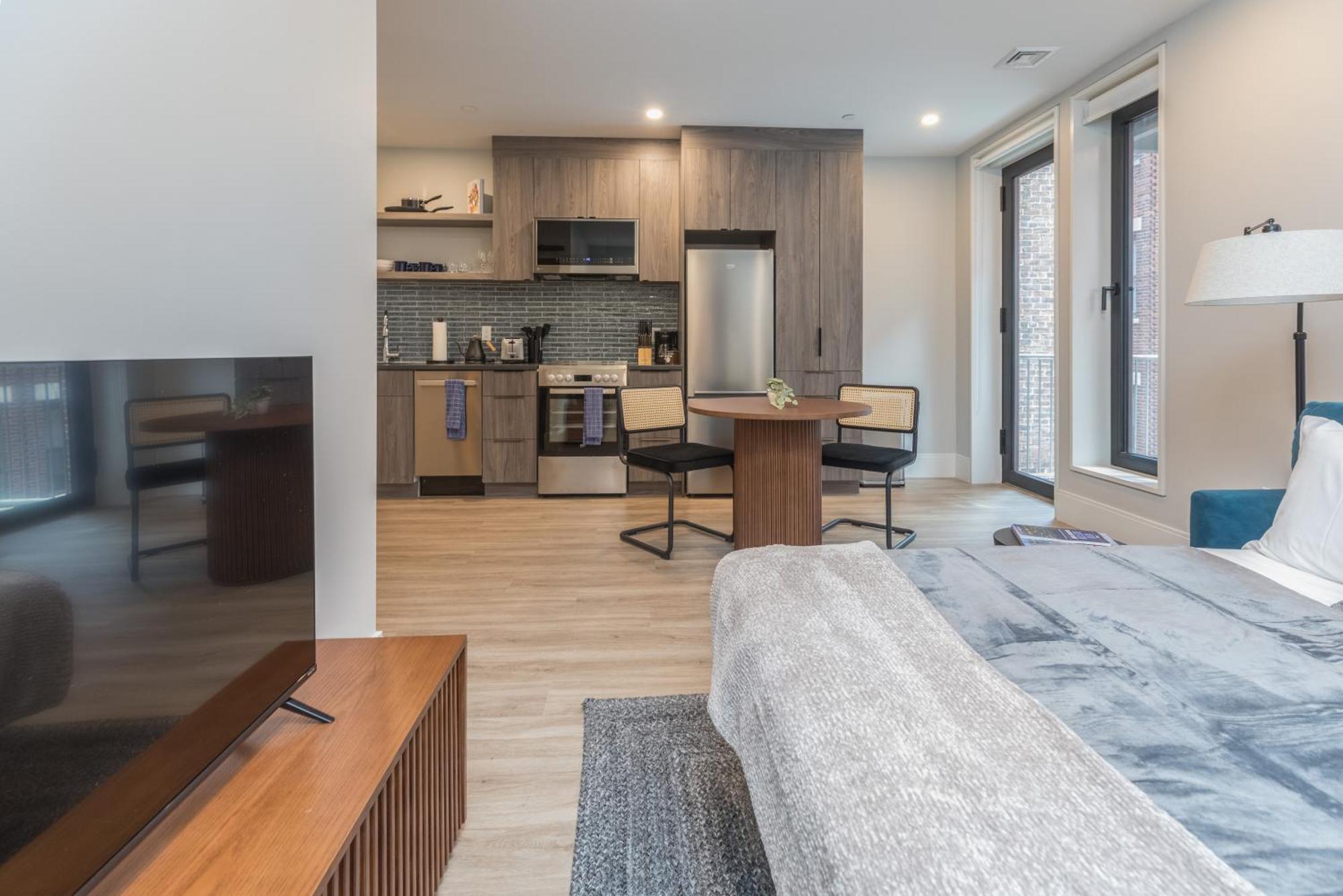 Symphony By Thatch *