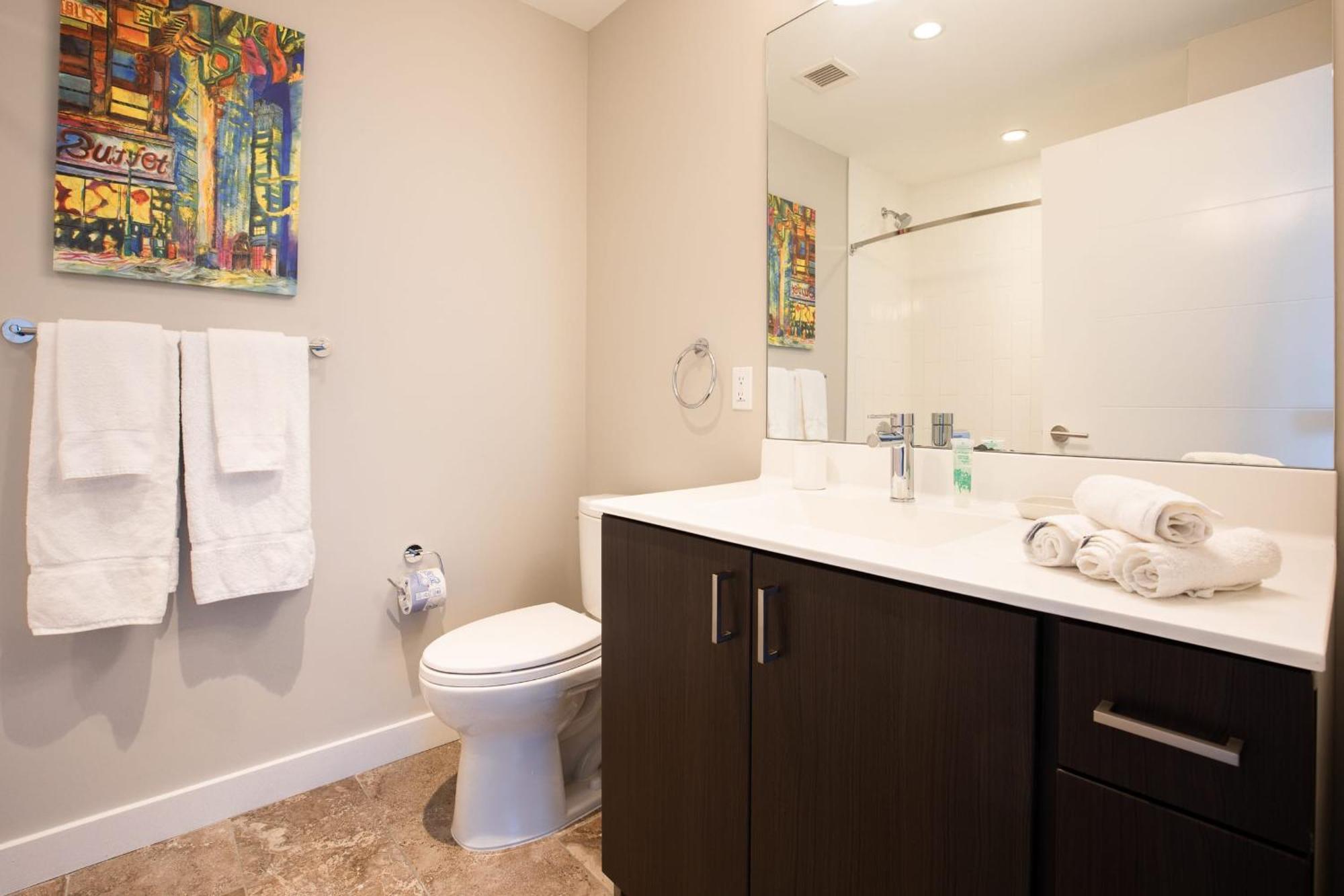 Luxury With Balcony In Seaport * Boston