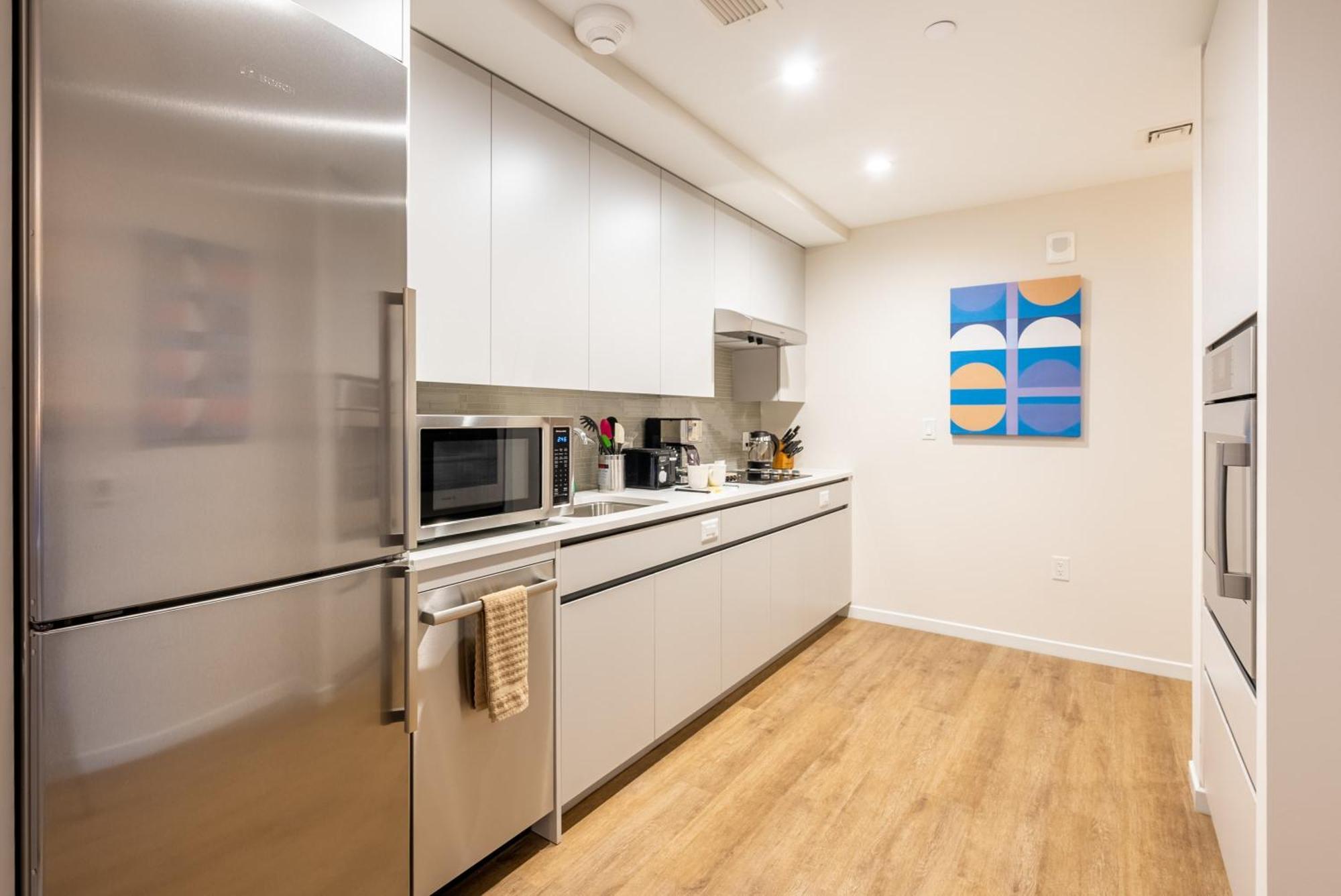Apartment Modern With Gym And Pool *