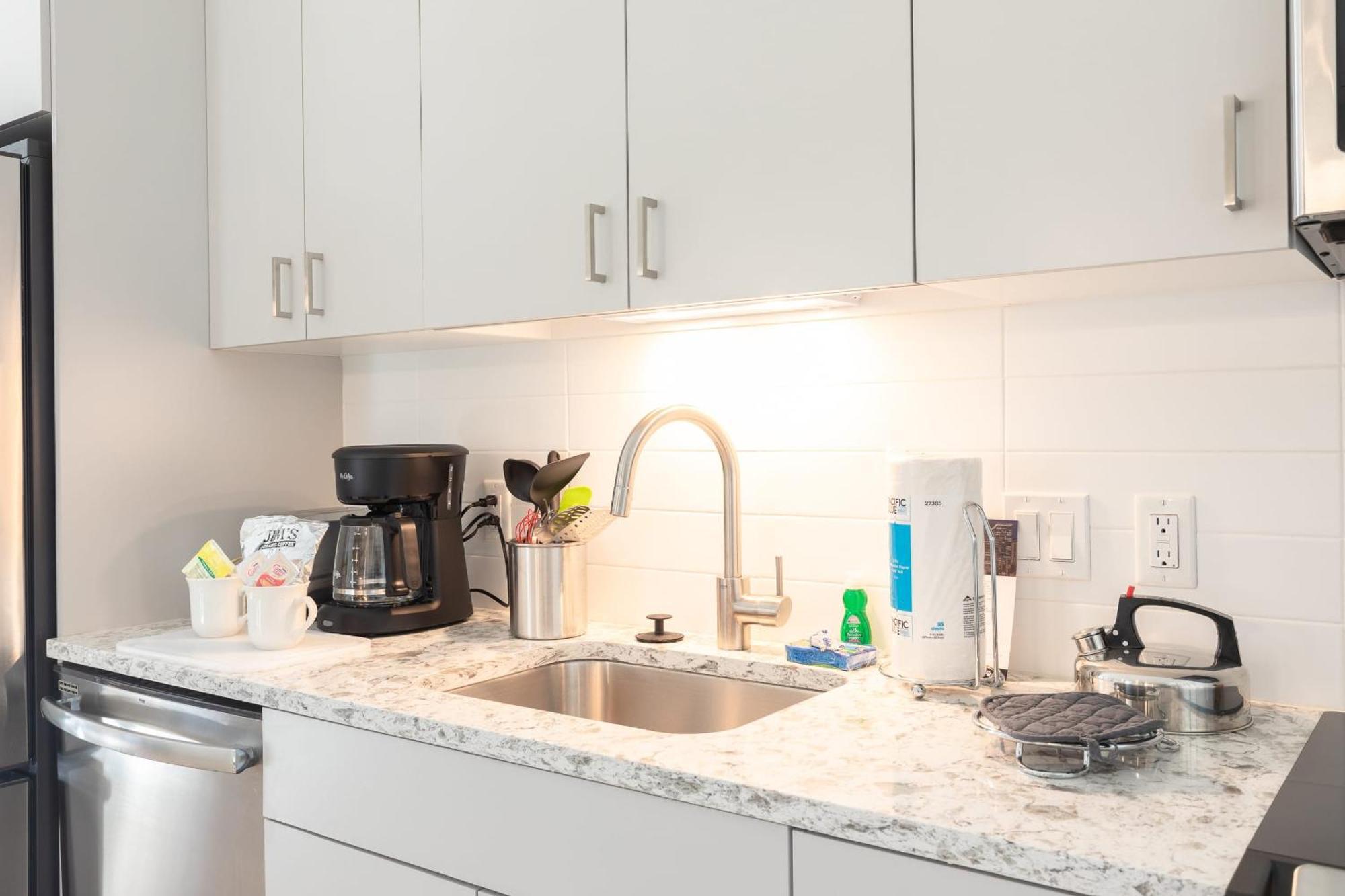 Luxury Downtown Seaport * Boston