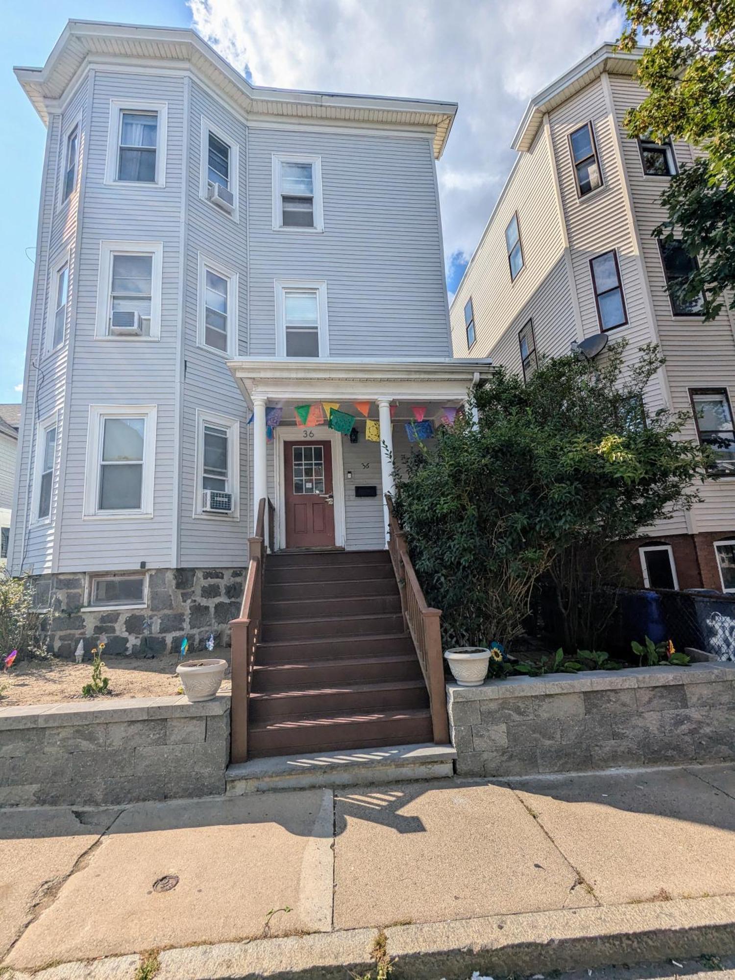 Homestel Hostel Boston