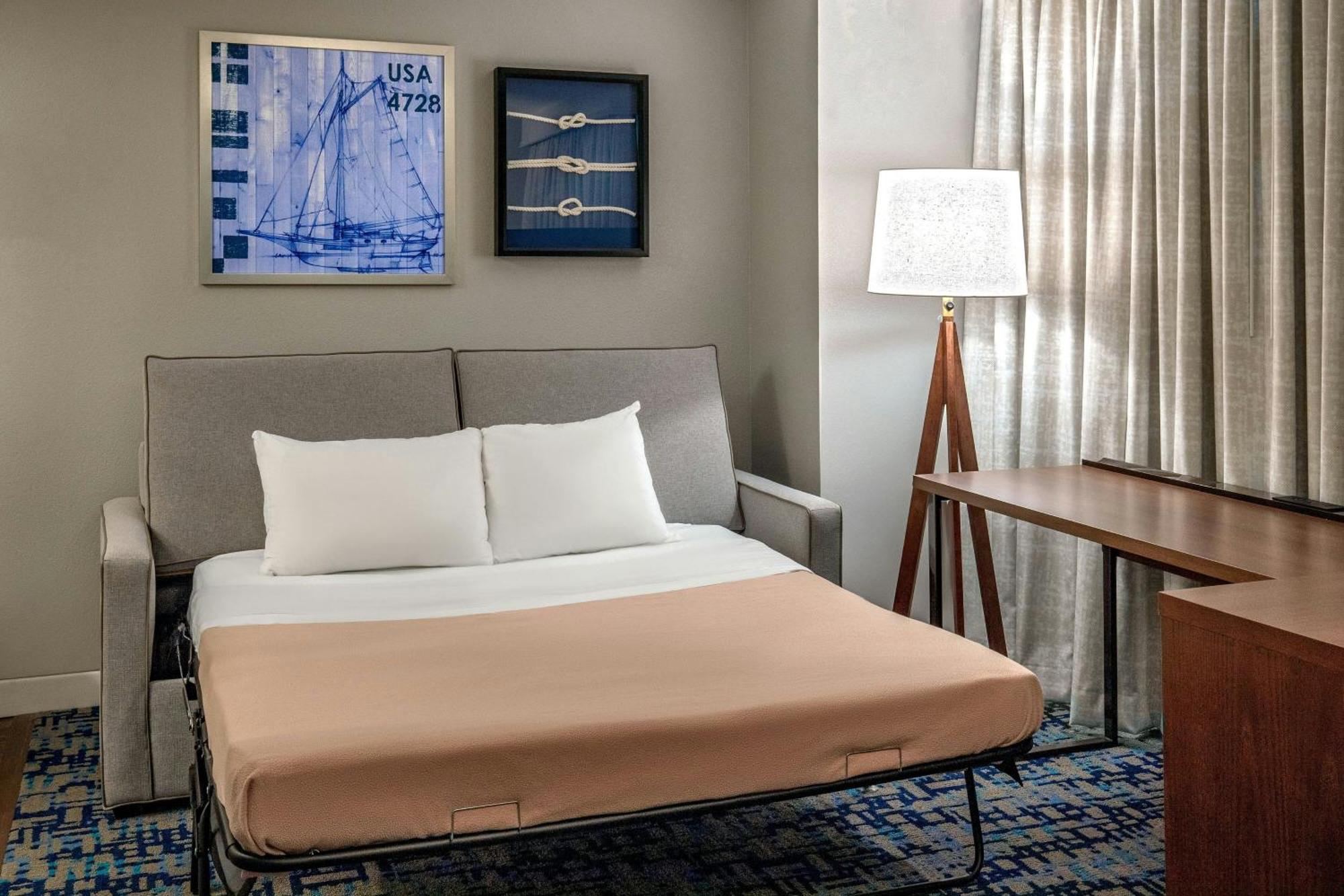 By Marriott Harbor On Tudor Wharf Hotel Boston