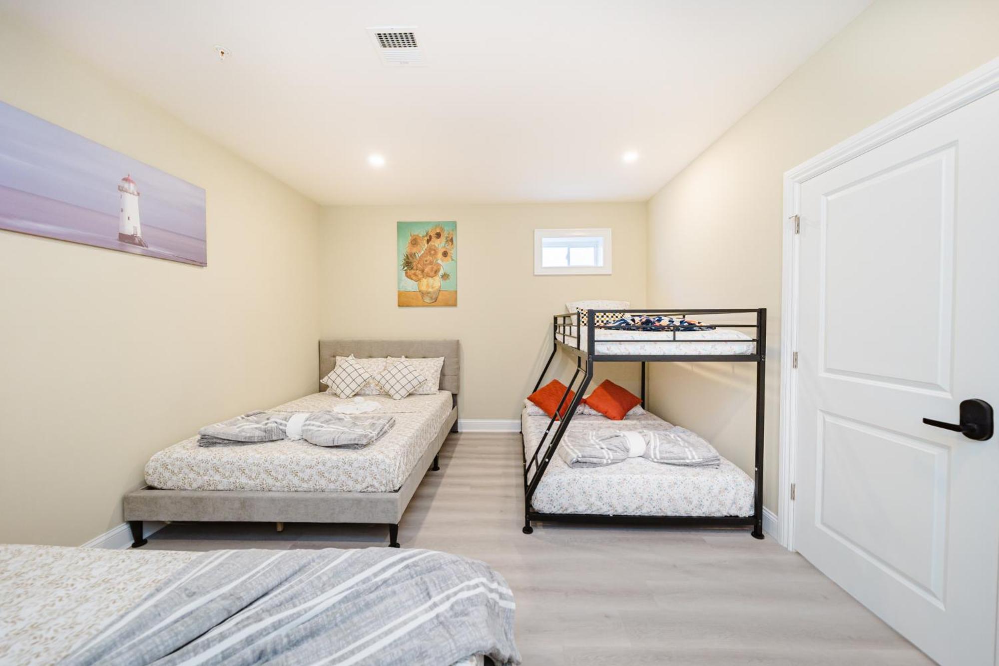 Apartment 60-1 4br - Cozy New Near Park Zoo Boston