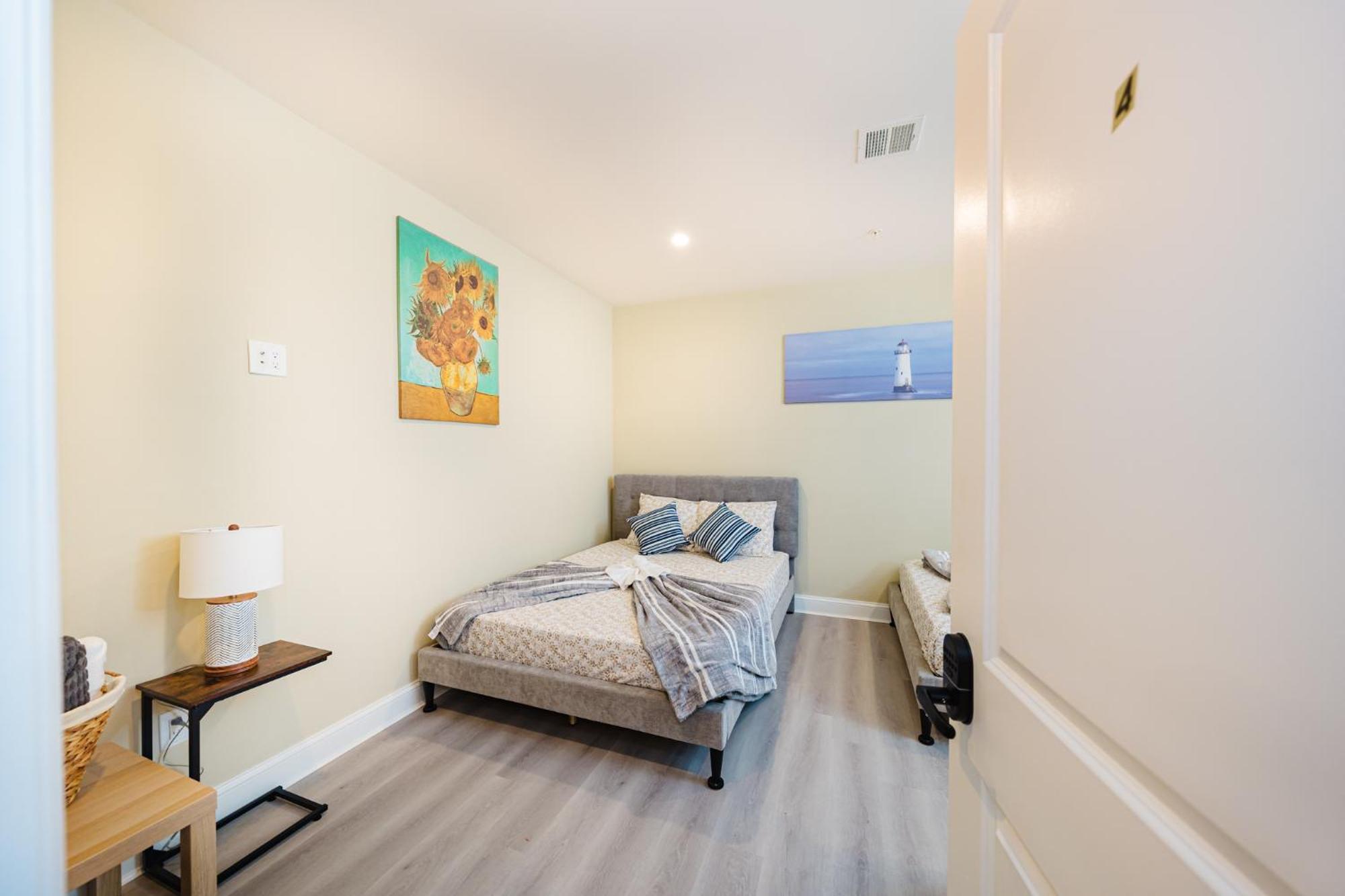60-1 4br - Cozy New Near Park Zoo * Boston