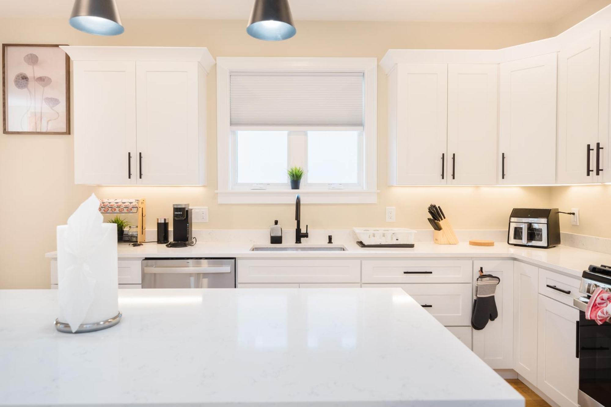 60-1 4br - Cozy New Near Park Zoo *