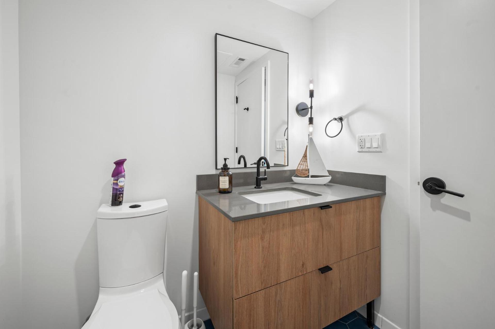 Apartment Luxury Furnished Near Logan Airport