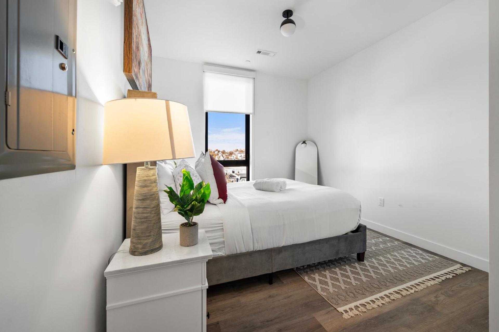 Luxury Furnished Near Logan Airport