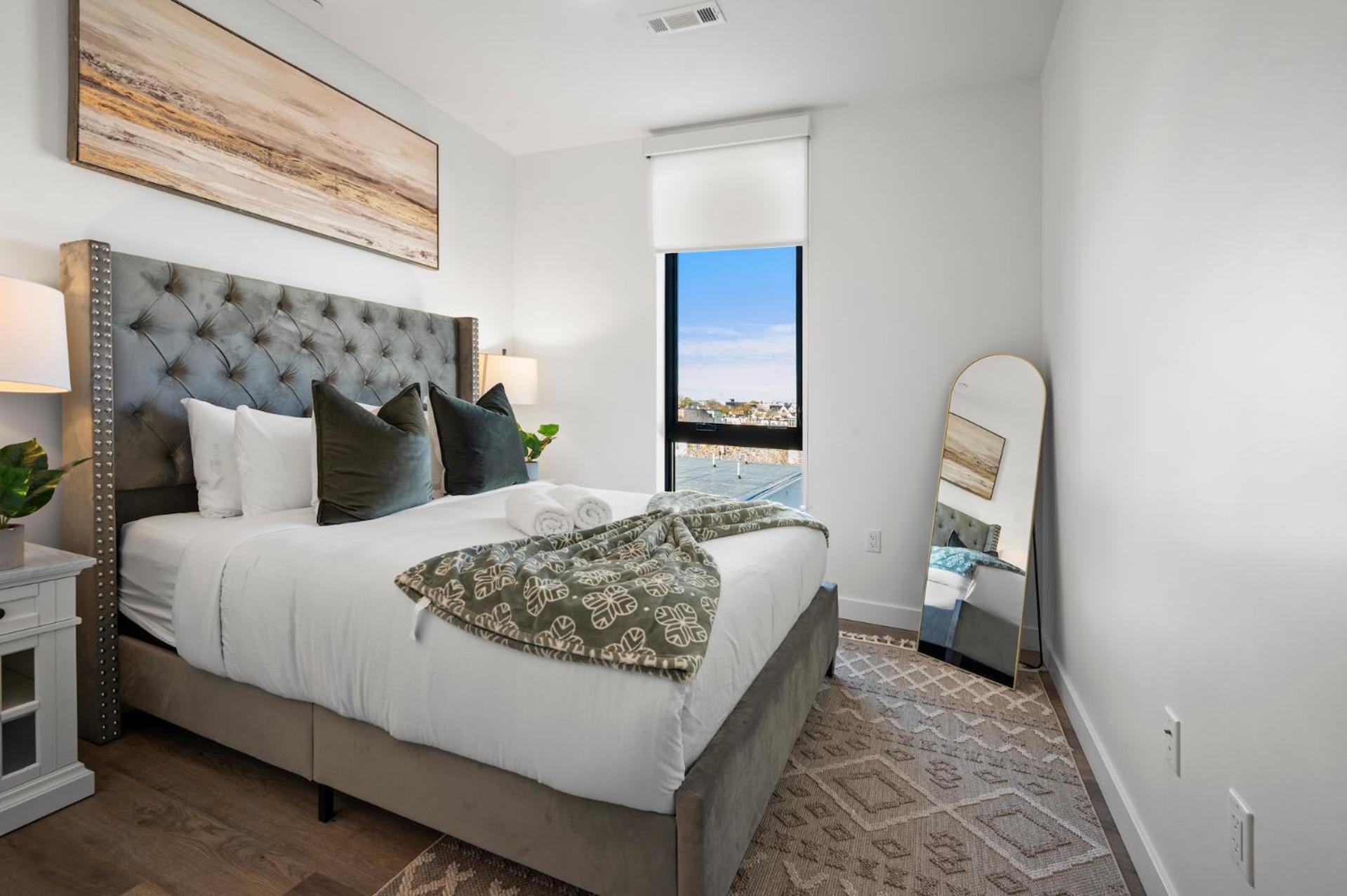 Luxury Furnished Near Logan Airport * Boston