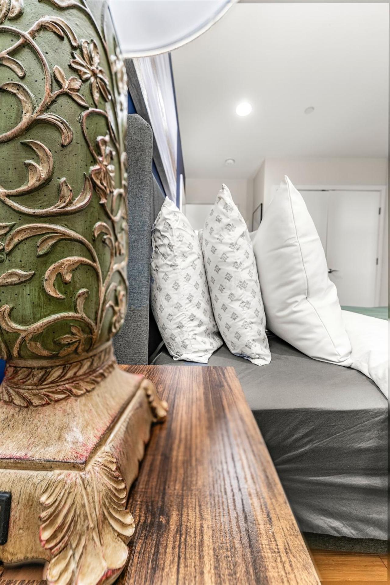 Beautiful 2br In Southend Apartment *