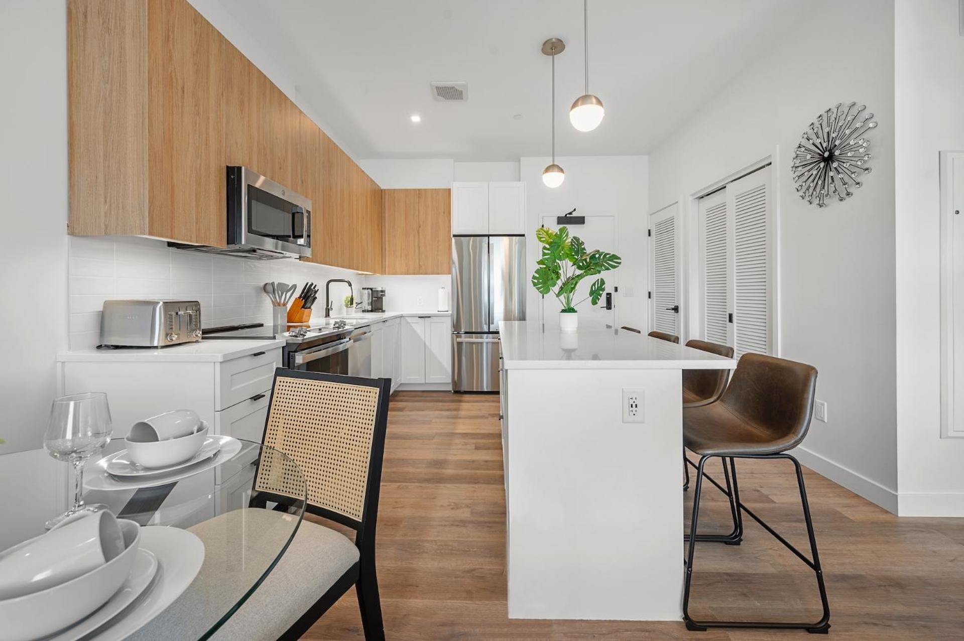 Apartment Luxury Furnished Near Logan Airport