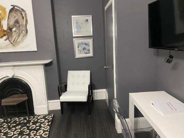 Premier Bay Village Apart-hotel Boston