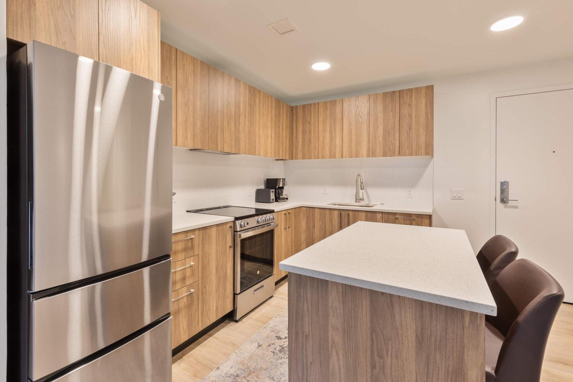 Gorgeous With Kitchen-idl-137 Apartment Boston