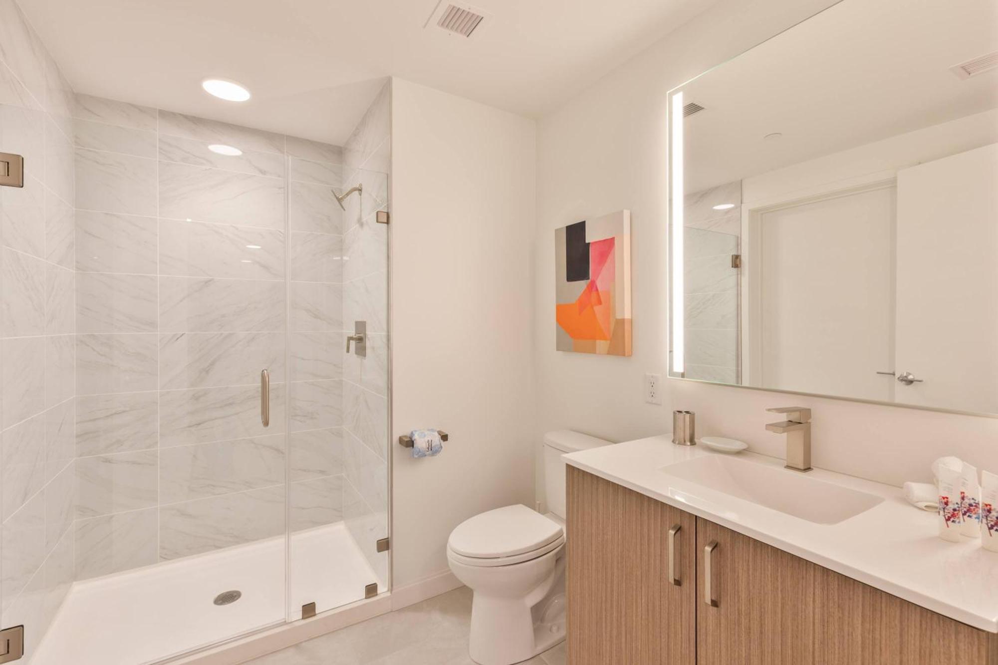 Apartment Gorgeous With Kitchen - Idl-247 Boston
